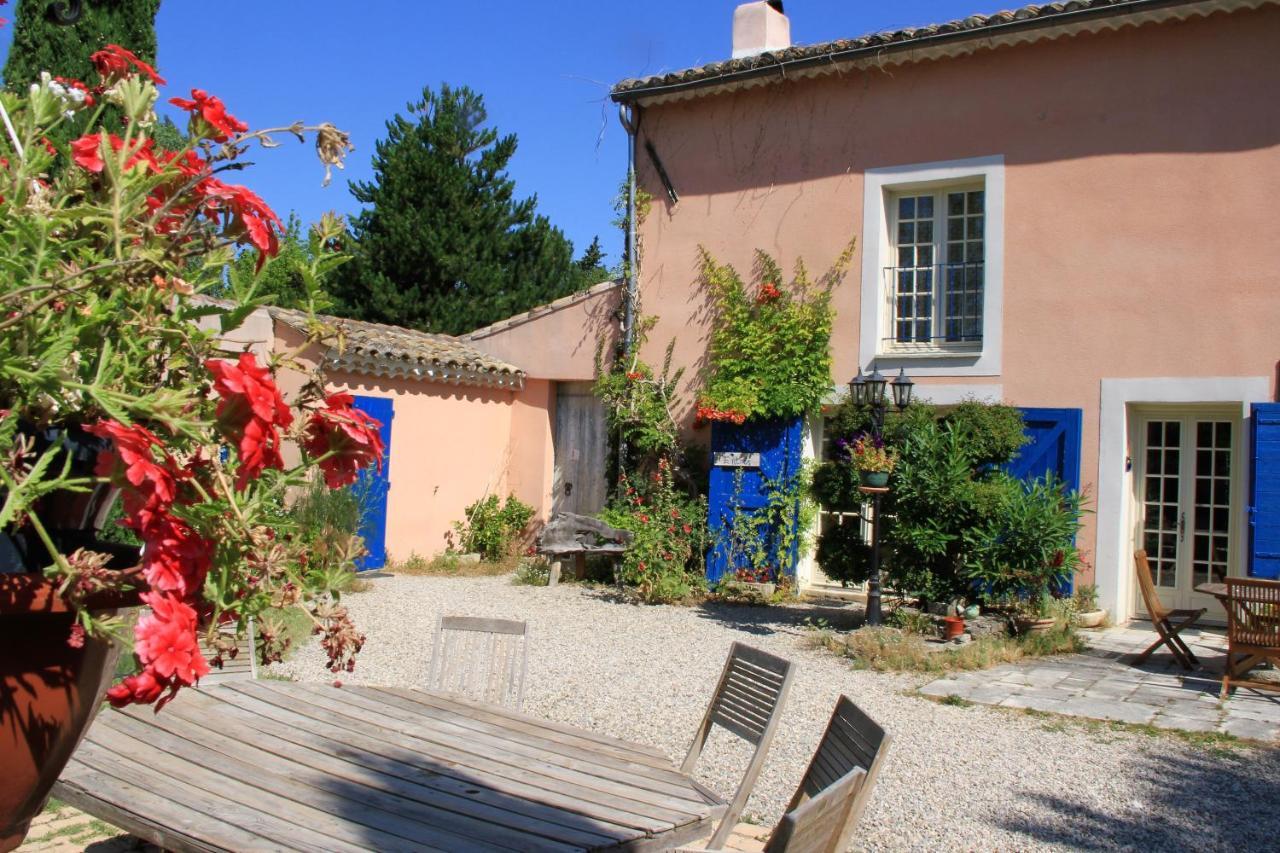 Le Mas De La Cigale Bleue, Caumont Sur Durance Kültér fotó
