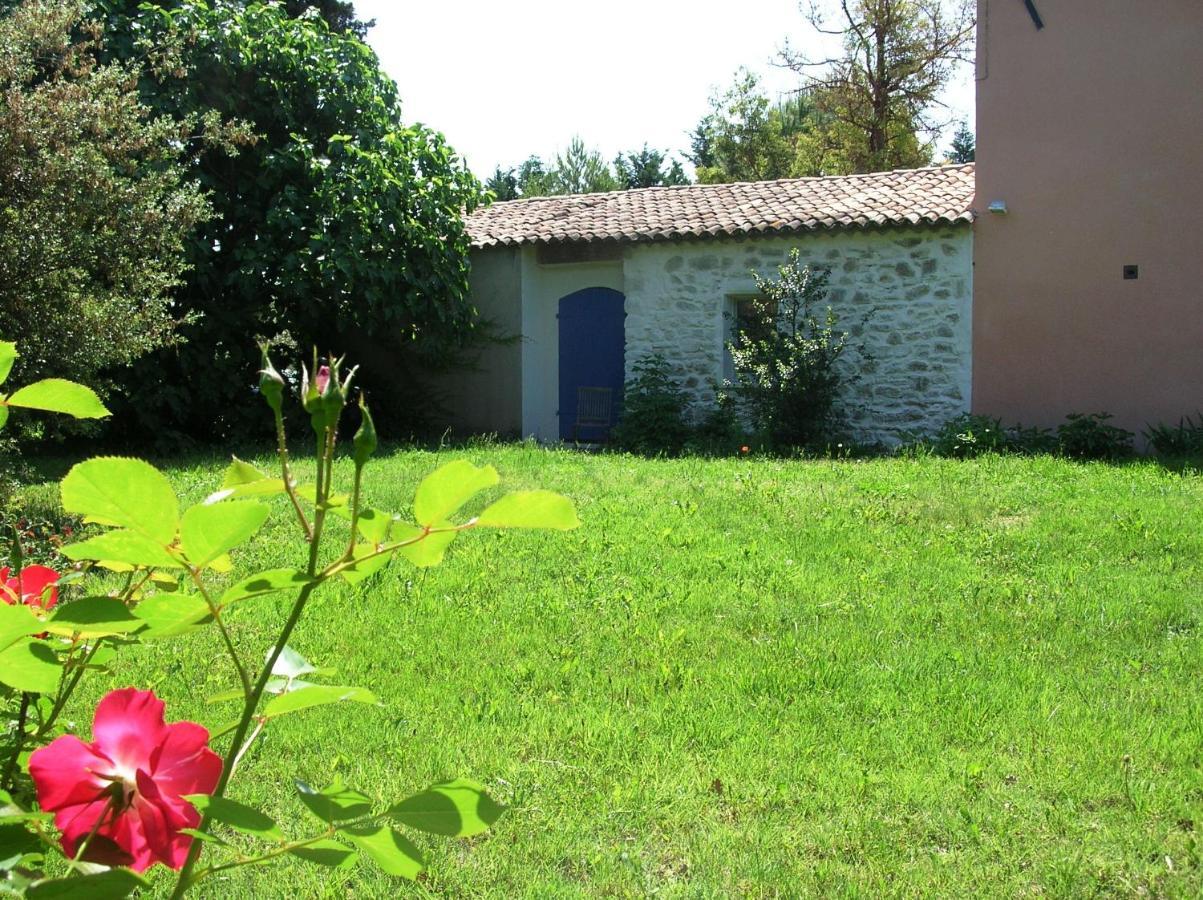Le Mas De La Cigale Bleue, Caumont Sur Durance Kültér fotó